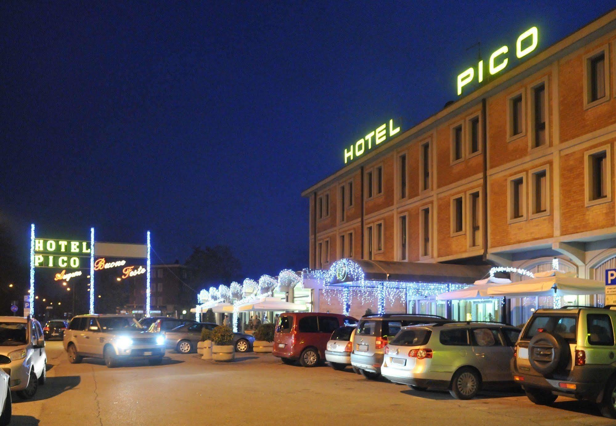 Hotel Pico Mirandola Exterior photo